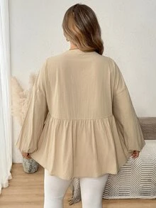 SHEIN CURVE+ Kemeja Kasual Kancing Depan Lengan Panjang Model Lentera dengan Kerah V dan Bahu Jatuh, Warna Polos Ukuran Besar (Gaya Musim Gugur) - Aprikot - View 7