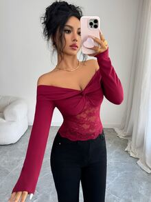 SHEIN Elenzya Kaos Kencan Lengan Pendek/Panjang Warna Merah Anggur dengan Desain Silang di Bahu, Simpul Terpilin, Lipatan, dan Patchwork Renda Mawar, Cocok untuk Kencan. - Burgundy - View 6