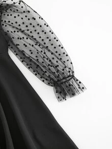 SHEIN Gaun Kasual Rajut Anak Perempuan Warna Polos dengan Hiasan Ruffle dan Kerah Tegak serta Lengan Mengembang - MultiWarna - View 10