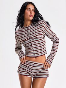 ROMWE Autumn/Winter Y2K Hot Girl Red White Grey Colorblock Striped Vintage Women's Button-Up Top & Super Short Shorts 2 Pieces Set - Red and White - View 1