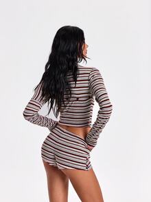 ROMWE Autumn/Winter Y2K Hot Girl Red White Grey Colorblock Striped Vintage Women's Button-Up Top & Super Short Shorts 2 Pieces Set - Red and White - View 7