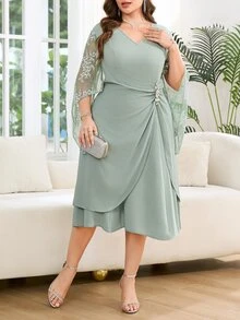 Reflora Plus Size Women Textured Metallic Rhinestone Buckle Ruched Lace Patchwork Dress Fall - Green - View 4