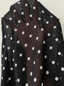 SHEIN CURVE+ جاكيت كاجوال للنساء بمقاسات كبيرة بنقشة نقاط وياقة طية وزر واحد - أبيض وأسود - مشاهدة 10