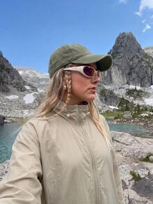 Exploreva Exploreva Loose Apricot Sun Protection Long Sleeve Zip-Up Jacket - Apricot - View 3