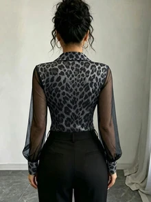 GlowEve 女款秋季通勤時尚豹紋拼接網紗T恤 - 灰色 - 查看 2