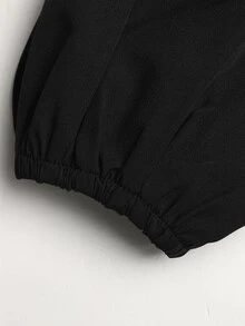 SHEIN 少女春秋冬針織黑色長洋裝，小立領、對比飾邊、肩部褶皺設計、燈籠長袖、收腰、蕾絲下擺，適合休閒度假、節日派對、日常穿著 - 黑色 - 查看 6