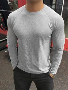 DAZY Camiseta de hombre de tela elástica ajustada con mangas raglán de color gris liso para primavera/otoño - Gris - Ver 3