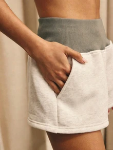 Aralina Women's Low Rise Contrast Ribbed Wide Waistband Baggy Track Shorts With Pockets,Beige Summer Athleisure Lounge Fleece Sweatshorts Comfy Casual Shorts - Light Grey - View 3