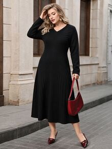 Modelyn Plus Size Women's Solid Color V-Neck Long Sleeve Casual Knit Dress - Black - View 4