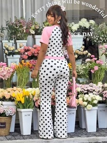 SHEIN Sovereign Charm 2026新款女款大尺碼拼接波點插肩短袖T恤與喇叭褲運動套裝 - 彩色 - 查看 2