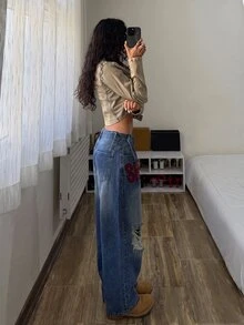 StreetHx Celana Jeans Denim Longgar Wanita dengan Motif Huruf dan Efek Sobek - MultiWarna - View 6