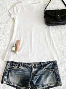 IslaSuriya Solid Color Women's Versatile Pleated T-Shirt For Daily Wear - White - View 2