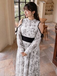 Bijouette Plus Size Black Ink-Wash Print Off-Shoulder Waist-Cinching Dress, Suitable For Commuting Tea Party, Parties, Wedding Guests, And Dates Summer Elegant - Black and White - View 4