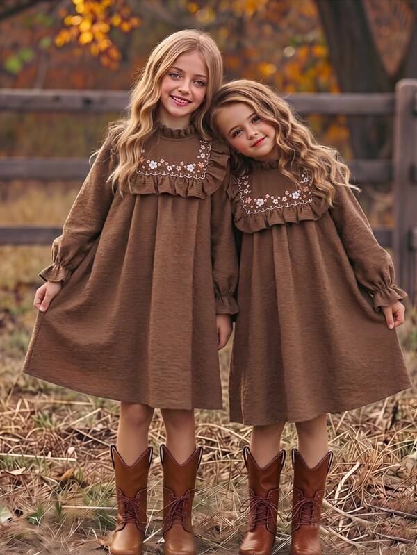Sparklyn Tween Girls' Brown Gentle Style Minimalist Floral Print Long Sleeve Pullover Dress, Loose Fit, Elegant And Graceful, Suitable For Outings, Shopping, Casual Leisure, Campus Activities And Parties, Spring/Autumn