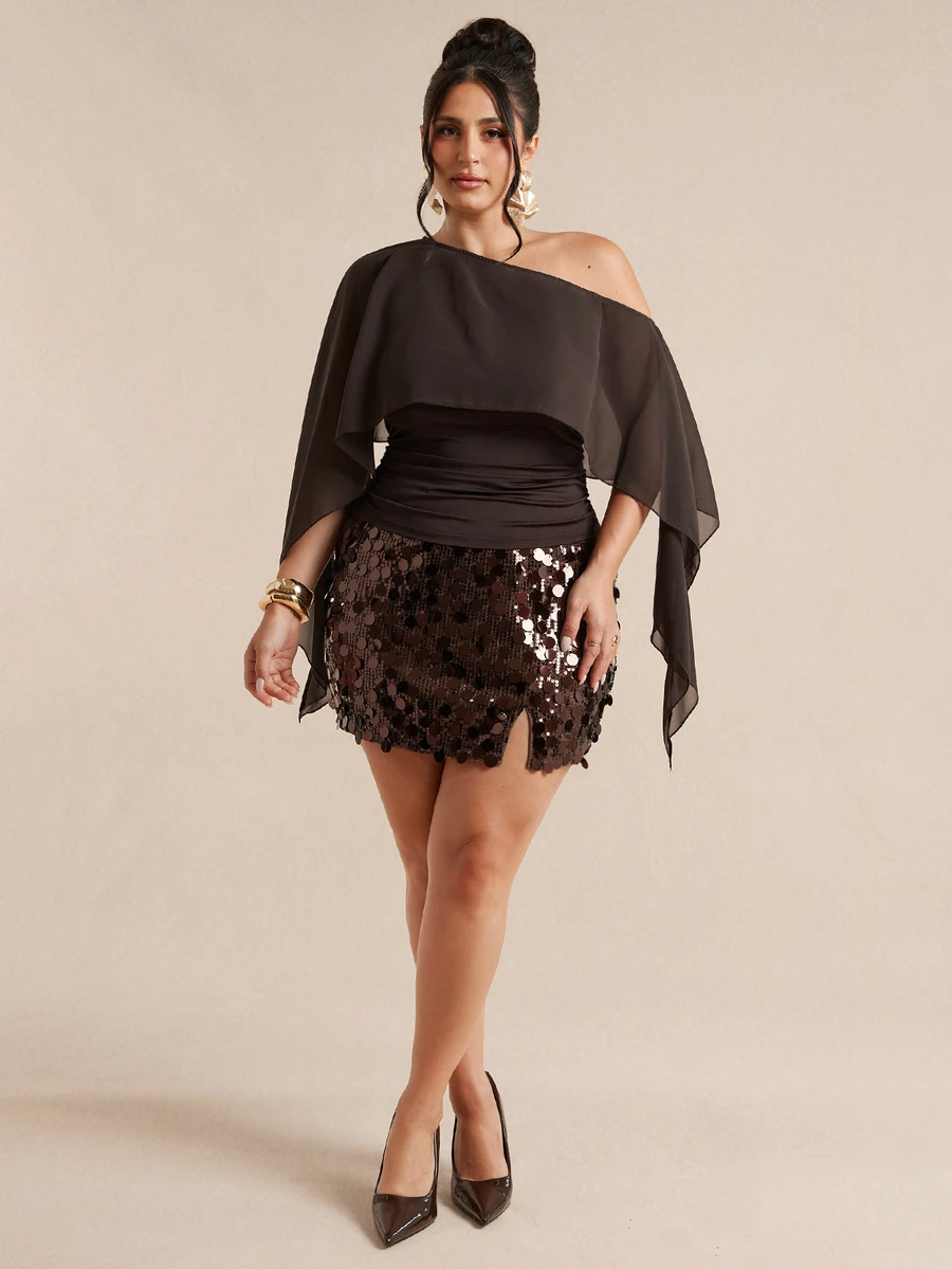 SHEIN BAE CURVE Plus Size Women's Brown Asymmetrical Shoulder Ruched Fashion Top, Asymmetric Hem Party Night Out ,Halloween,Going Out,Casual,Y2k ,Sexy,Basic,Prom Tops - Brown - View 1