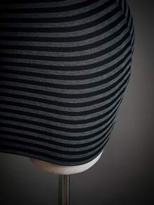 SHEIN ICON 女款萬聖節條紋性感掛脖露背緊身迷你洋裝，適合派對、夜店外訪 - 彩色 - 查看 13