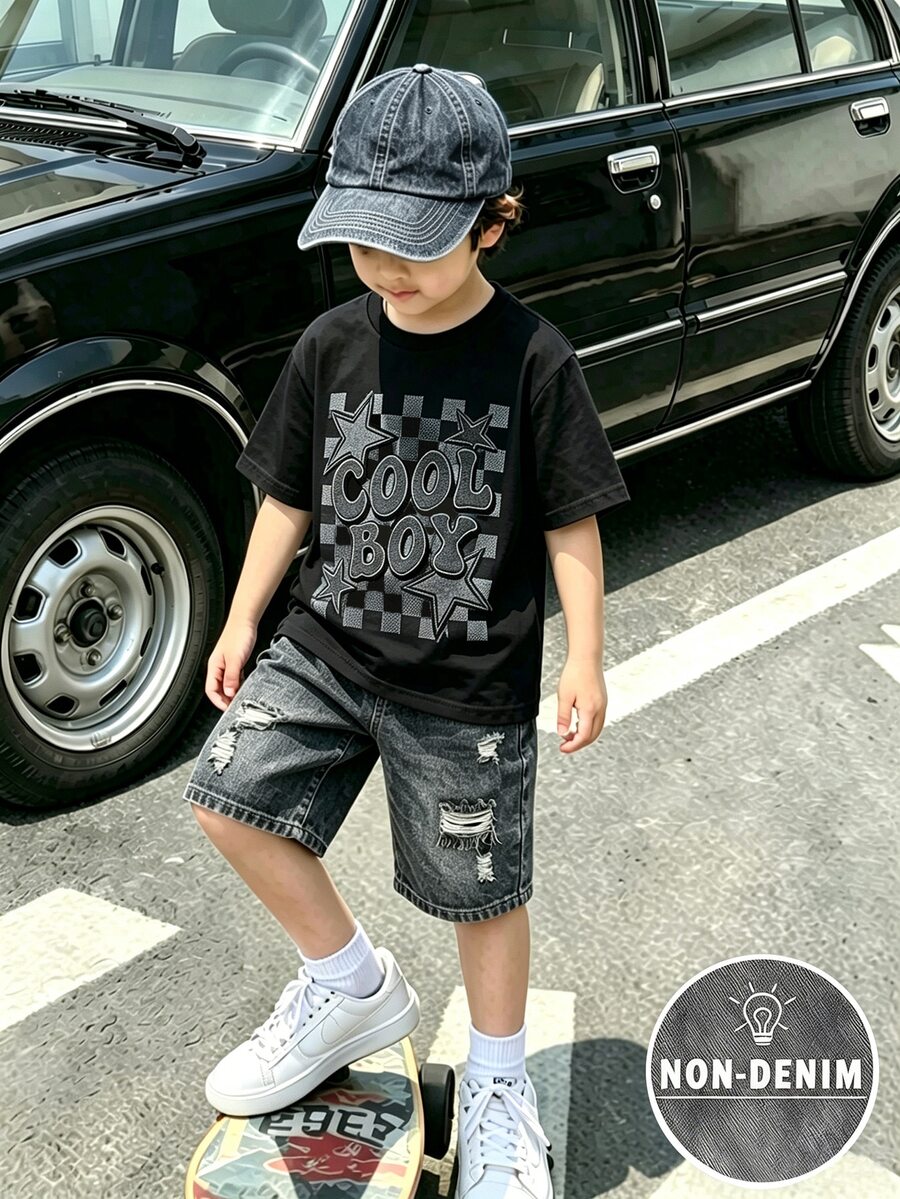 2件組青少年男孩酷炫字母與格紋印花時尚T恤短褲套裝,圓領短袖T恤搭配運動短褲,適合假期派對、春夏休閒穿著,舒適自在,夏季首選,街頭風休閒穿搭,開學季適用 - 彩色 - 查看 1