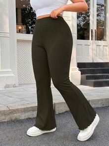 Solflare Pantalones acampanados básicos casuales de talla grande en color verde oscuro con textura acanalada para mujer, para otoño, descanso y hogar - Verde militar - Ver 6