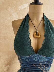 Soleia 秋冬復古斑馬紋領結V領抓褶網紗浪漫度假風女款短洋裝，夜店風 - 綠色 - 查看 4