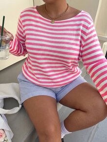 Muchica 大尺碼女款休閒白色滿版印花T恤，適合度假、秋季、早午餐、辦公與正式場合 - 玫紅色 - 查看 4