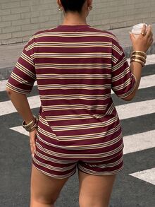 Muchica Plus Size Women's Spring/Summer Burgundy Colorblock Short Sleeve Top And Shorts Casual Smart Casual Daily 2-Piece Set Holiday Vacation Date Night - Burgundy - View 2