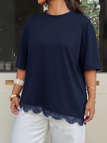 Muchica 大码女式夏季休闲度假日常通勤简约纯色蕾丝拼接落肩宽松T恤 - 藏蓝色 - 查看 4