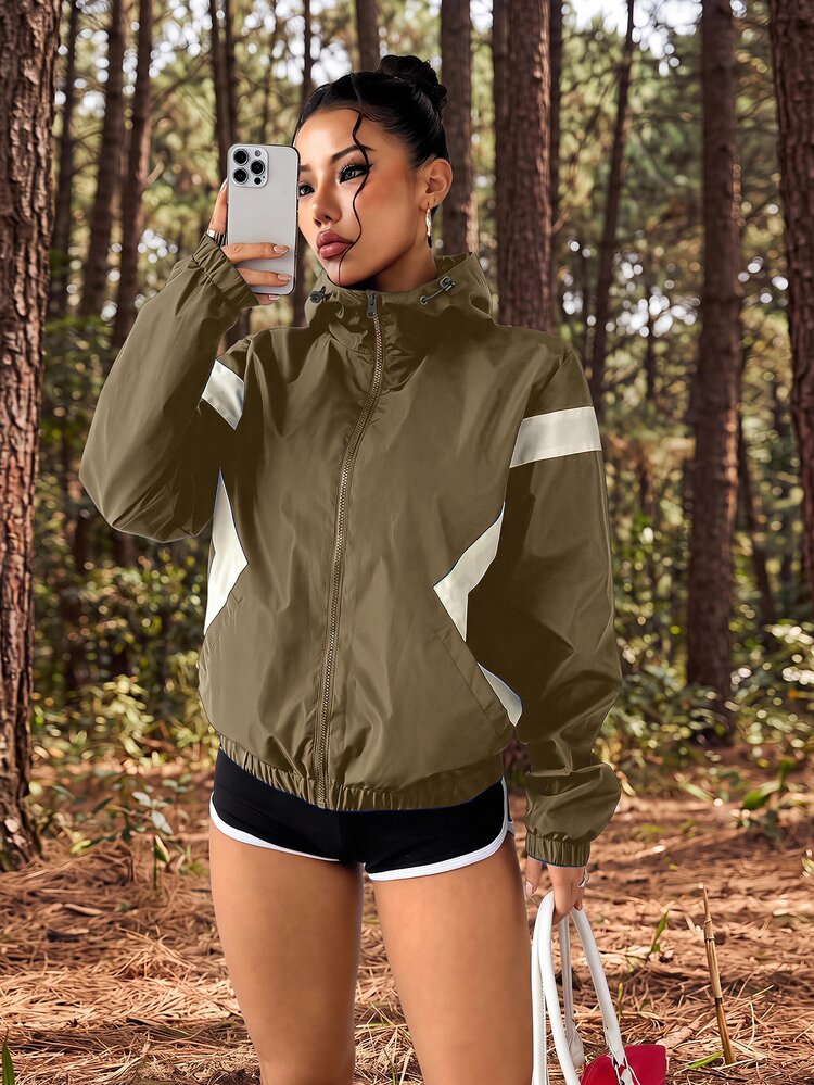 Exploreva Exploreva Olive Green Hooded Zipper Woven Fabric Short Jacket For Women Outdoor Activities - Olive Green - View 1