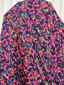 SHEIN 孕婦休閒花卉拼接哺乳洋裝，秋季 - 黑色 - 查看 7