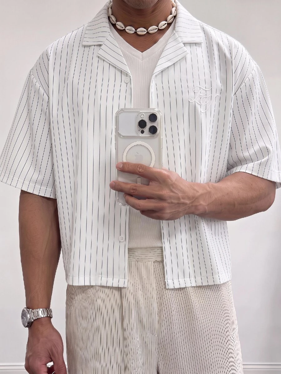 ESTAVOR Men's Striped Short Sleeve Single-Breasted Casual Commuter Shirt - White - View 1