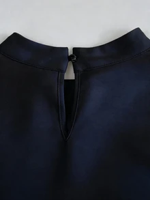 SHEIN Franclia 亞洲新中式簡約小立領無袖上衣與拼色裙 2 件套，杏色 - 藏蓝色 - 查看 7