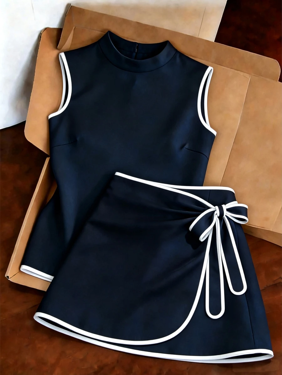 SHEIN Franclia 亞洲新中式簡約小立領無袖上衣與拼色裙 2 件套,杏色 - 藏蓝色 - 查看 1