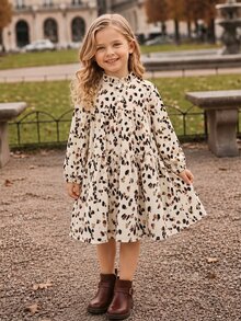 SHEIN Elladie kids 女童豹紋荷葉領長袖分層鬆身A字中長裙 動物圖案荷葉領可愛秋冬服飾 - 彩色 - 查看 1