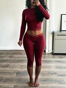 INAWLY Women's Solid Color Lace Patchwork Round Neck Long Sleeve Cropped T-Shirt And 3/4 Length Pants 2 Pieces Set - Burgundy - View 1