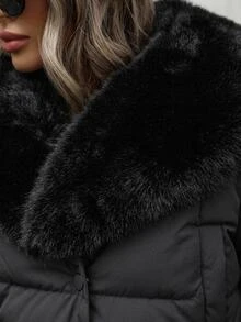 SHEIN Modischer kurzer gesteppter Kragen mit geraffter Taille, Metallreißverschluss, flauschiger Schalkragen, Tasche, Bomberjacke, gepolstert, isoliert, Polyfill, synthetische Isolierung, Wintermantel, Winterjacke - Schwarz - Übersicht 7
