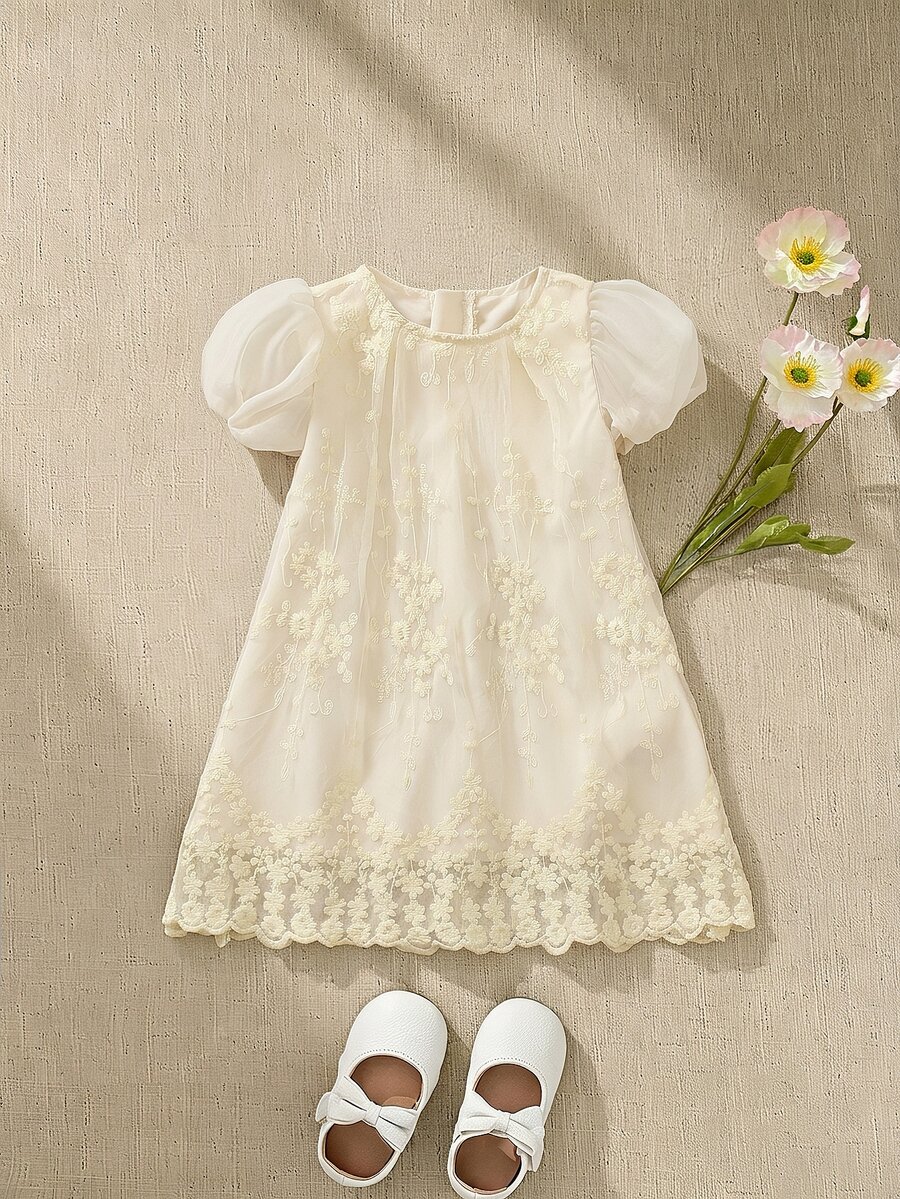 SHEIN 2件組女嬰奶油色花卉刺繡網紗花瓣袖公主洋裝，夏季優雅婚禮賓客首生日派對洗禮禮服