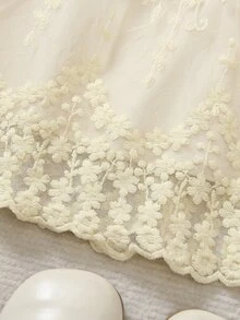 SHEIN 2件組女嬰奶油色花卉刺繡網紗花瓣袖公主洋裝，夏季優雅婚禮賓客首生日派對洗禮禮服 - 米色 - 查看 6