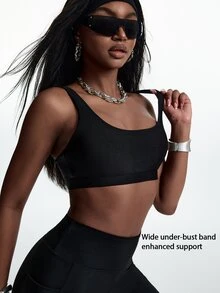 Innovista Innovista Women's Solid Color Seamless Sports Bra - Black - View 1