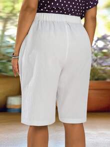 EMERY ROSE Plus Size Solid White Asymmetric Hem Casual Shorts With Pockets Spring Summer 2026 - White - View 3