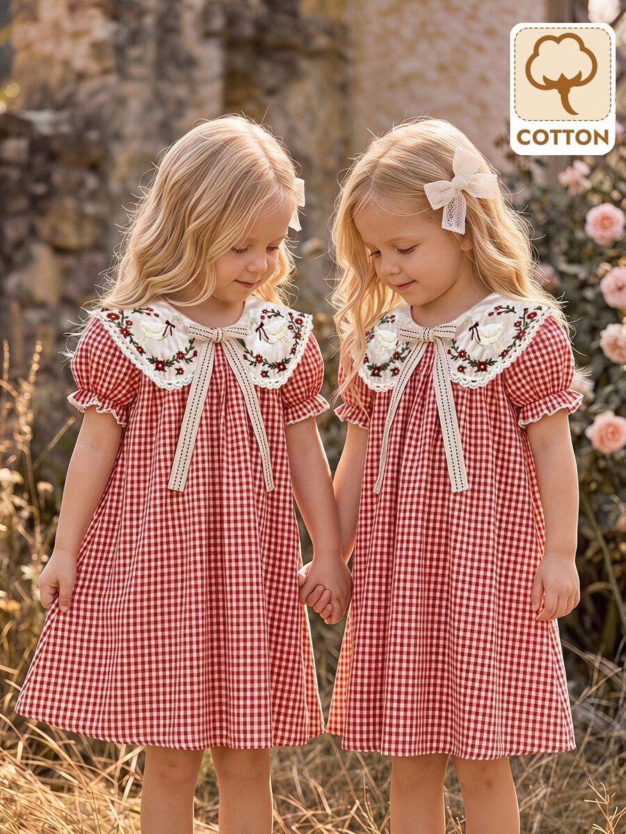 Emery Rose Kids Emery Rose Kids 女童編織純色卡通花卉刺繡彼得潘領蝴蝶結泡泡袖休閒仙女裙，適合夏季、秋季、度假、返校