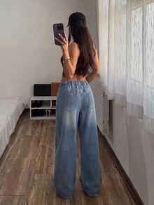 SHEIN CURVE+ بنطلون جينز مقاس كبير موضة بأزرار وجيوب بقصة فضفاضة - الأزرق - مشاهدة 2