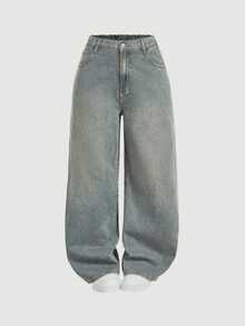 SHEIN CURVE+ Plus Size Fashion Button Pocket Loose Fit Denim Jeans - Blue - View 5