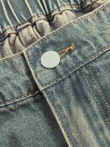 SHEIN CURVE+ Plus Size Fashion Button Pocket Loose Fit Denim Jeans - Blue - View 3