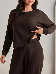 SHEIN تي شيرت كاجوال أساسي بأكمام طويلة وأكتاف منسدلة من القطن 100% محبوك بأضلاع بلون بني سادة مقاس كبير مع بنطال طويل للاسترخاء والمناسبات الرسمية لفصل الربيع - شوكولاته بني - مشاهدة 4