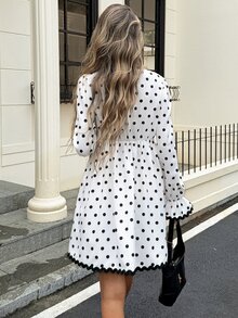Serisse 女款優雅V領黑白波點印花長袖迷你洋裝 法式復古浪漫風格 適合秋季商務、校園、早午餐、下午茶、茶會 - 彩色 - 查看 6