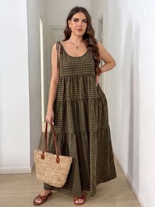 SHEIN LUNE Gaun Kasual Tanpa Lengan Motif Kotak-kotak dengan Simpul Bahu dan Hem Bergelombang untuk Wanita Ukuran Besar - MultiWarna - View 6