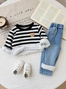 SHEIN Vintaside Kids 男嬰男童冬季圓領長袖保暖內裡條紋衛衣與保暖內裡水洗牛仔褲套裝，時尚百搭寒冷天氣穿搭，適合休閒、上學、戶外活動 - 黑與白 - 查看 6