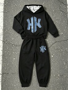 SHEIN 2件組青少年男孩連帽長袖運動衫套裝，黑色丹寧風數位印花字母運動衫與慢跑褲，校園秋季酷感穿搭 - 黑色 - 查看 3
