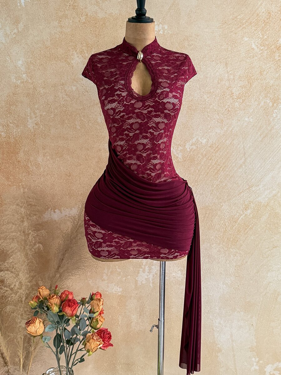 Soleia Floral Lace Keyhole Neck Draped Side Bodycon Mini Dress - Red - View 1