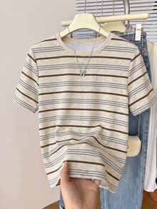 Muvela Women's Casual Round Neck Short Sleeve T-Shirt, Striped T-Shirt - Multicolor - View 3