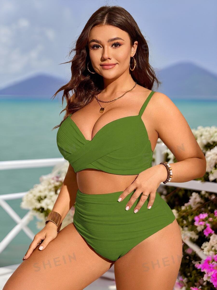 SHEIN Swim Curve Plus Size Women 2pcs Solid Color Gather Spaghetti Strap Bikini Swimwear Set, Vacation Outfit - Green - View 1
